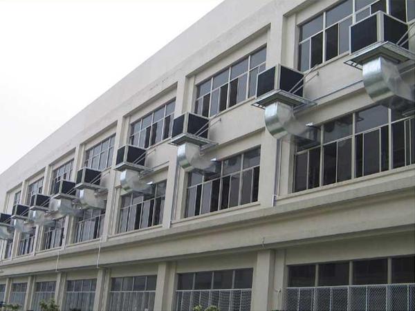 車間降溫工程選擇工業(yè)大風(fēng)扇好還是牛角扇好